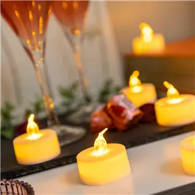 LED arbatos žvakių rinkinys Romandle InnovaGoods 12 vnt.
