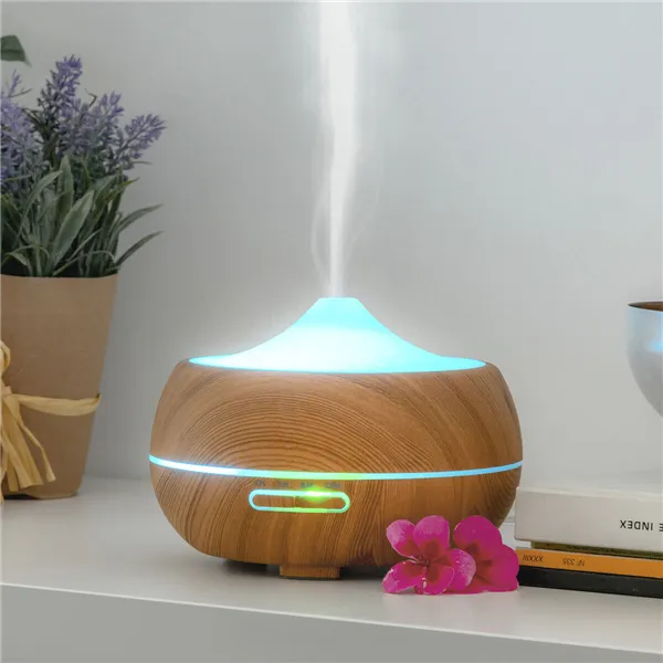 Drėkinantis aromatinis difuzeris su daugiaspalviu LED Wooden-Effect InnovaGoods