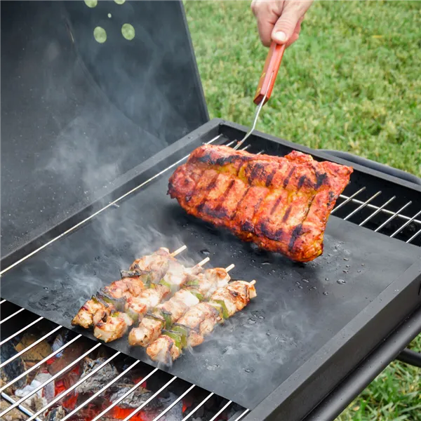 Uuni- ja Grillausalunen InnovaGoods 2 osaa