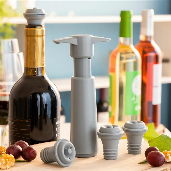 Vakuuminis siurblys ir vyno kamščiai Winuum InnovaGoods (4 kepurės)
