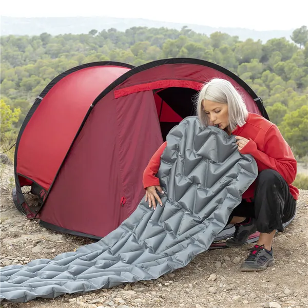 Piepūšama Gaisa Gulta un Spilvens Ultralight InnovaGoods V0101020 (Atjaunots C)