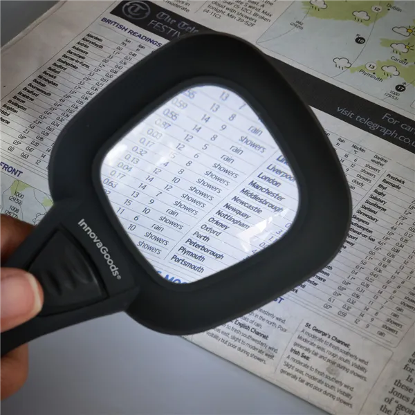 Padidinamasis stiklas su LED šviesa ir ultravioletiniais spinduliais Magiolet InnovaGoods