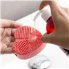 Kosmētikas suku tīrīšanas līdzeklis Heart InnovaGoods