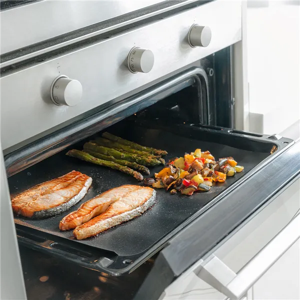Uuni- ja Grillausalunen InnovaGoods 2 osaa