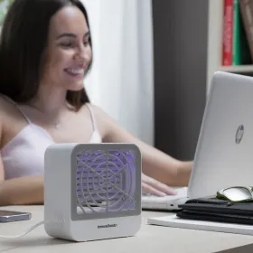 Pretmoskītu lampa ar sienas pakaramo KL Box InnovaGoods