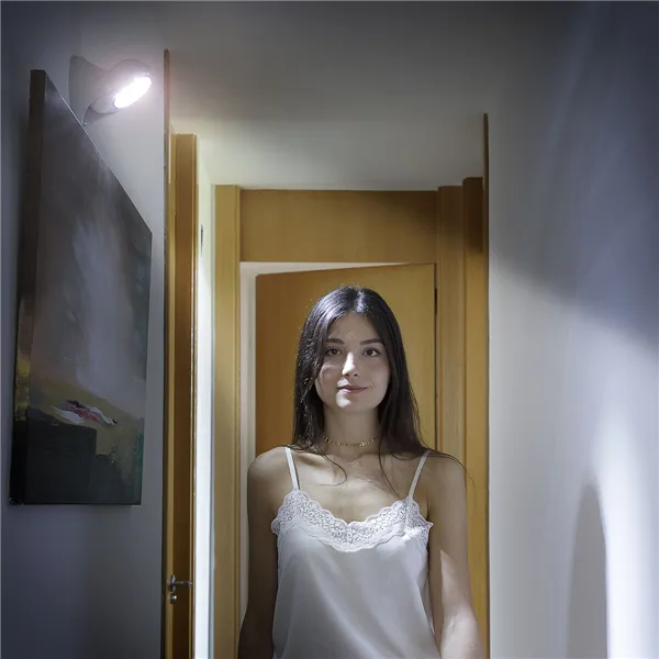 LED apšvietimas su judesio davikliu Lumact 360º InnovaGoods